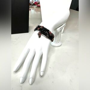 🖤❤️ Black and Red Bead Wire Wrap Bracelet ❤️🖤